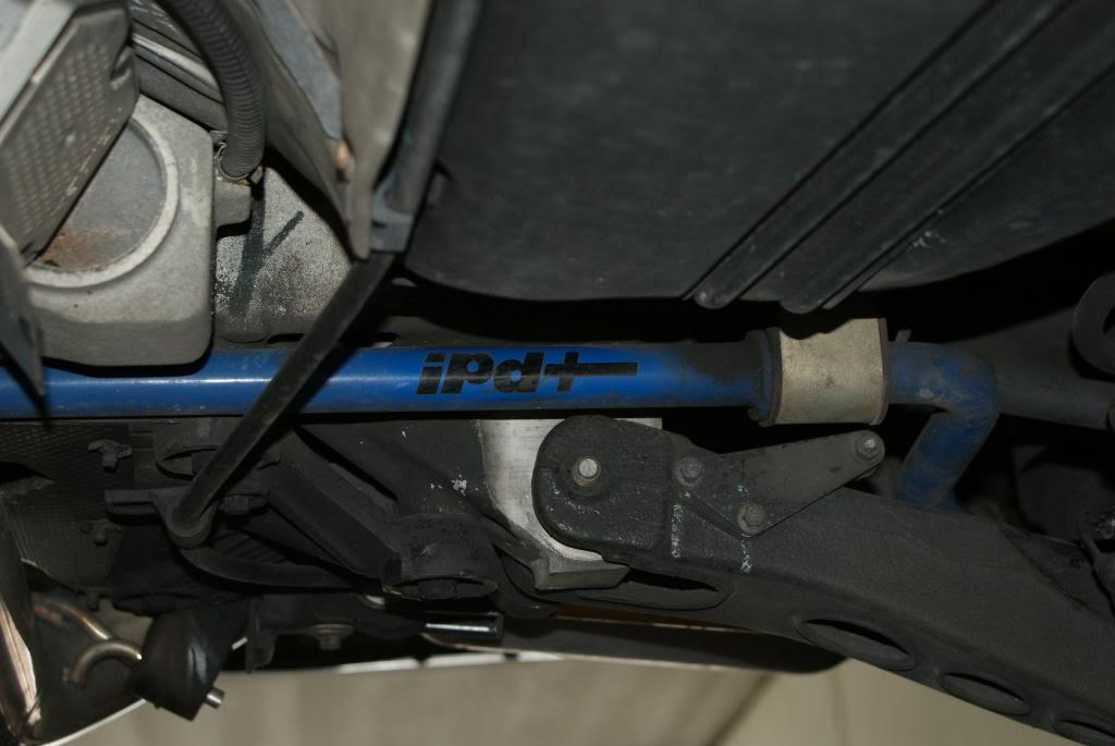 Volvo S60R sway bar