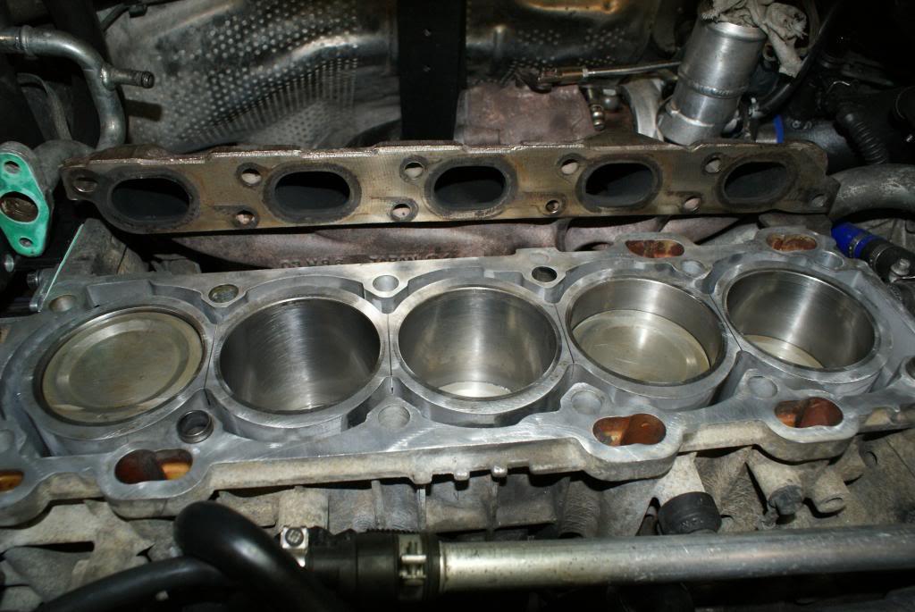 Volvo S60R engine block