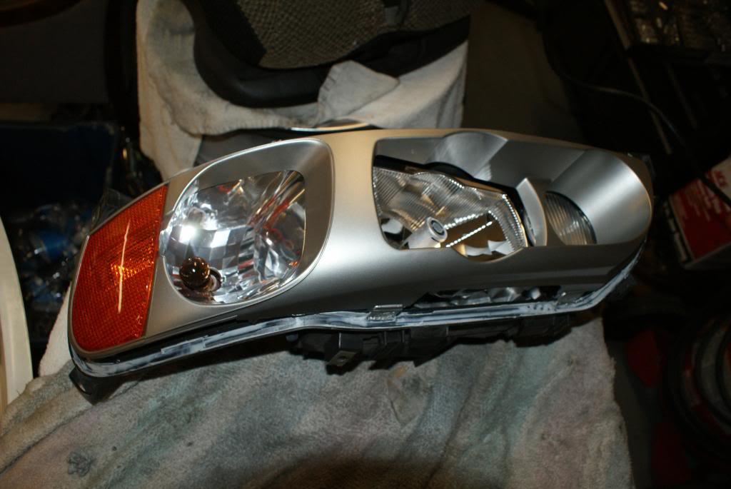 Volvo S60R headlights