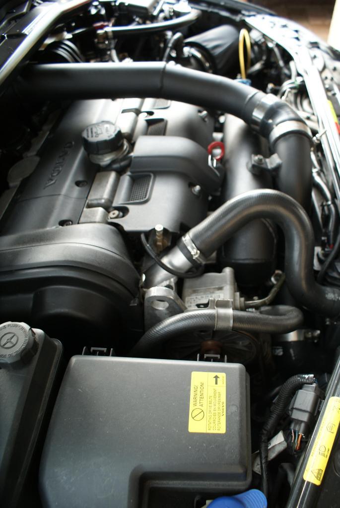 Volvo S60R engine