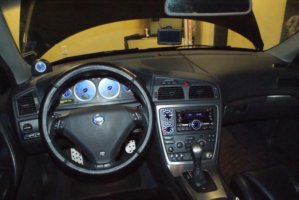 Volvo S60R interior