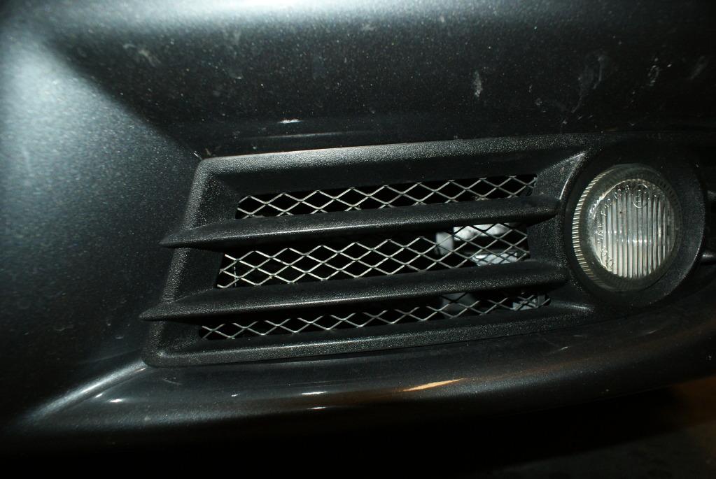 Volvo S60R bumper vent