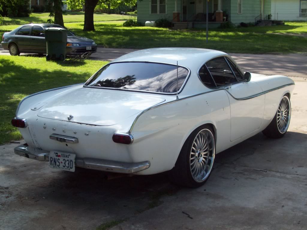 Volvo P1800 rear