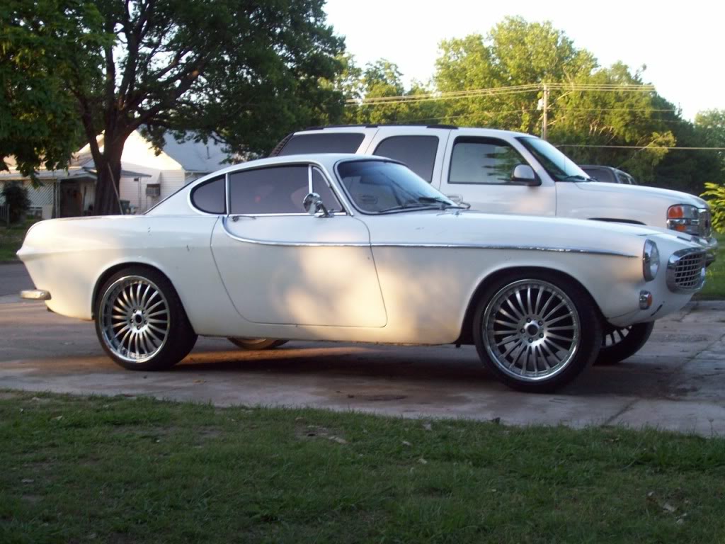 Volvo P1800