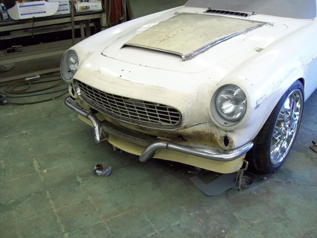 Volvo P1800 custom front