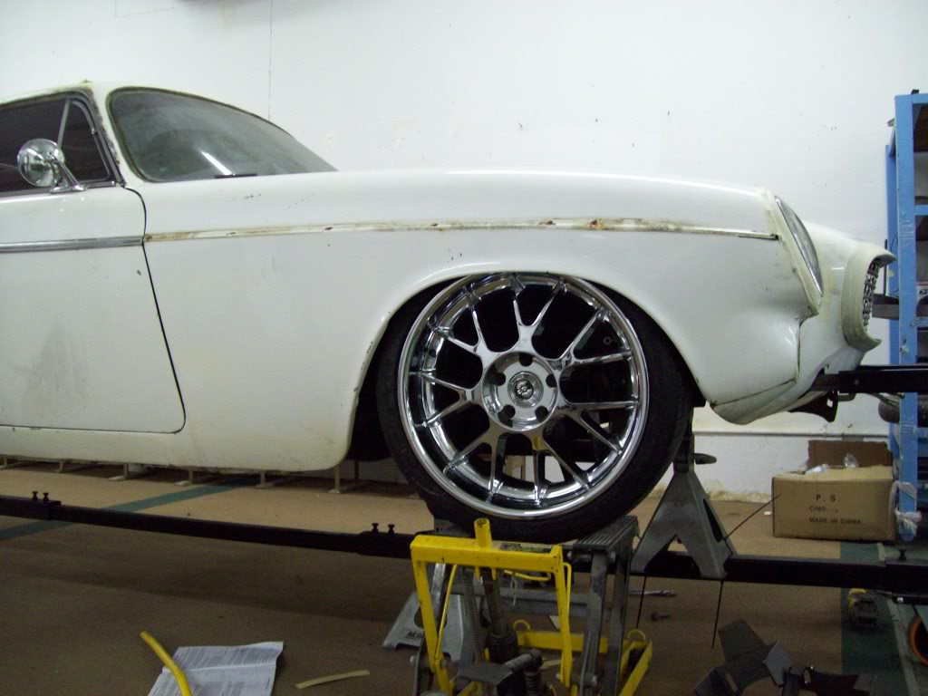 Volvo P1800 setting ride height