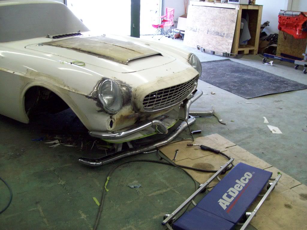 Volvo P1800 body work