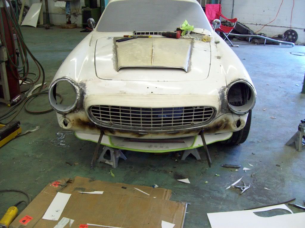 Volvo P1800