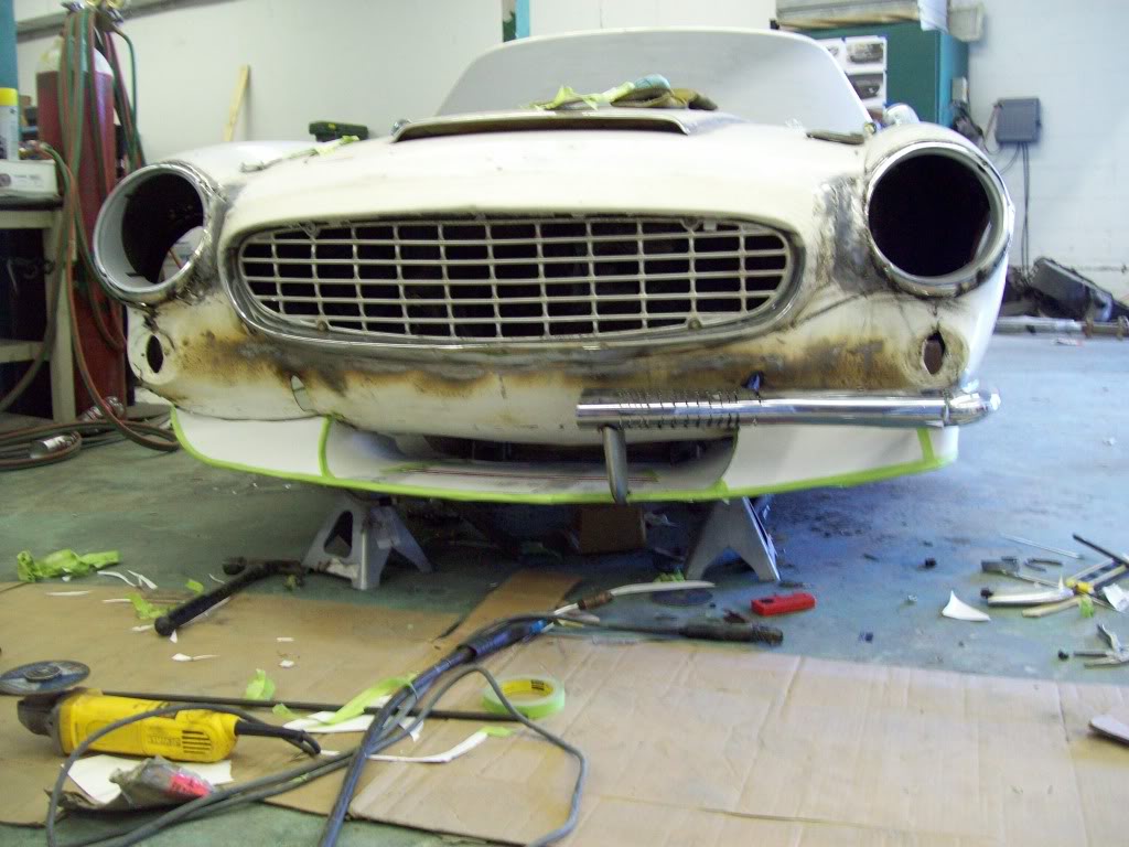 Volvo P1800 custom bumper