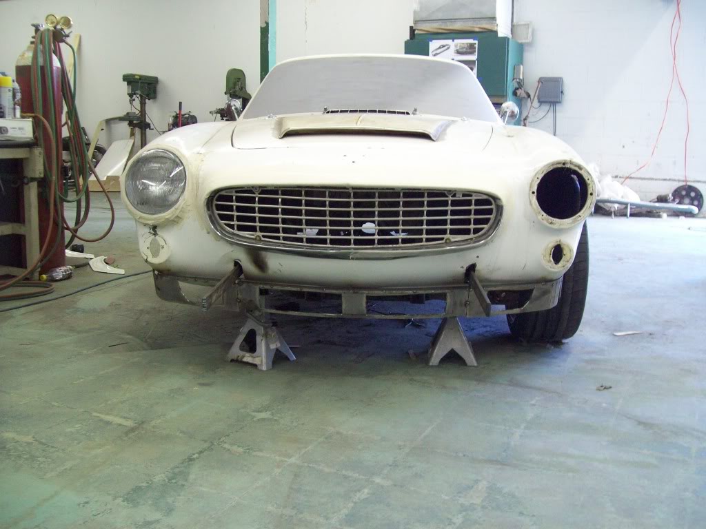 Volvo P1800