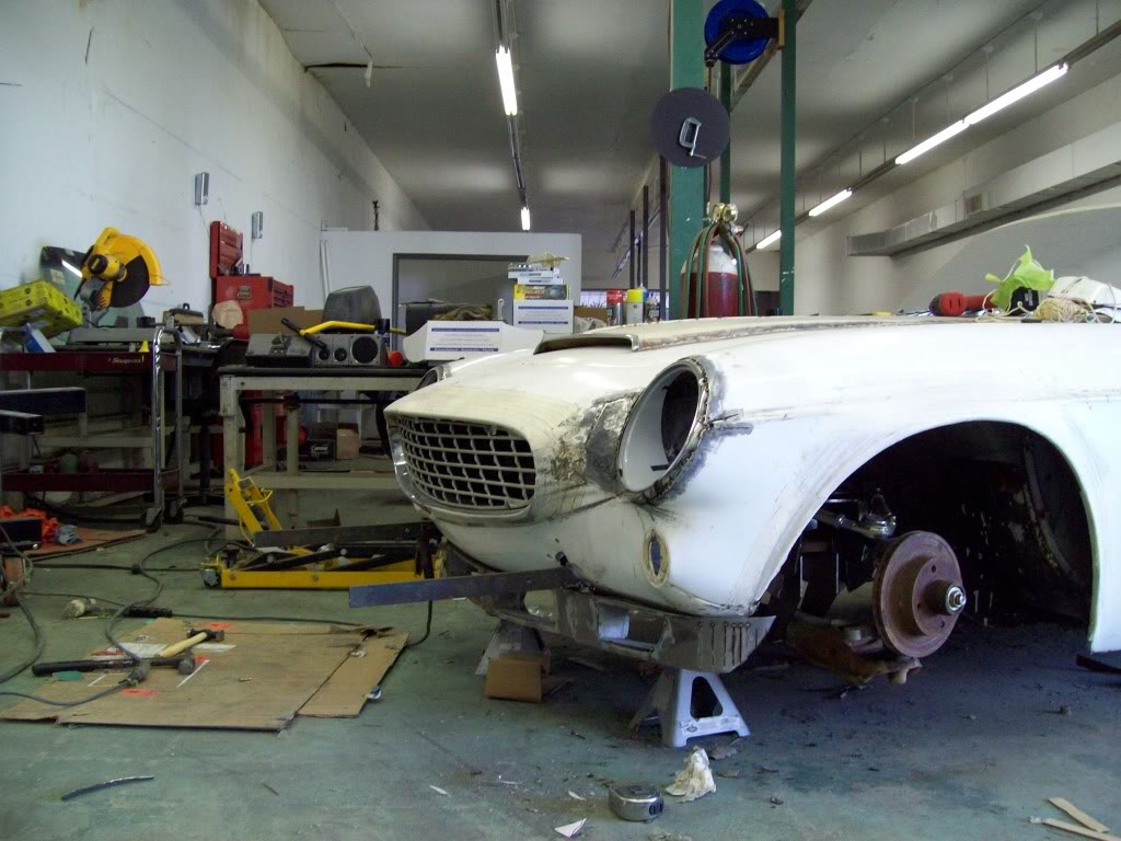 Volvo P1800