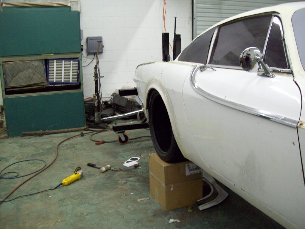 Volvo P1800 wheel fitment