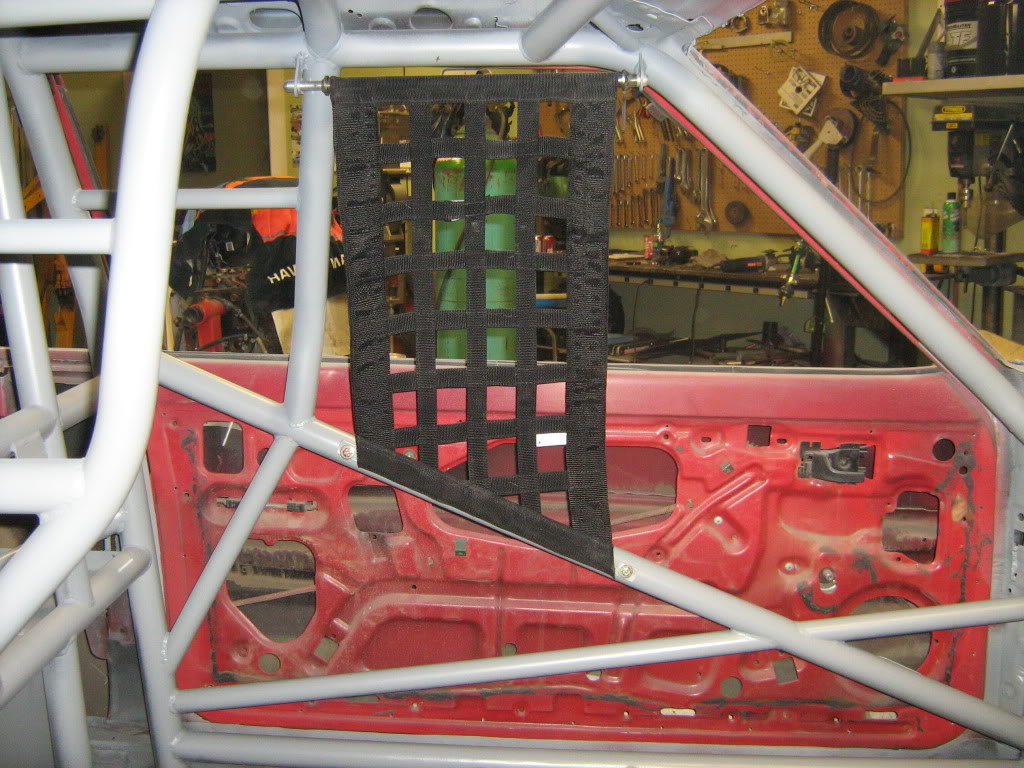 Ford Fairmont roll cage