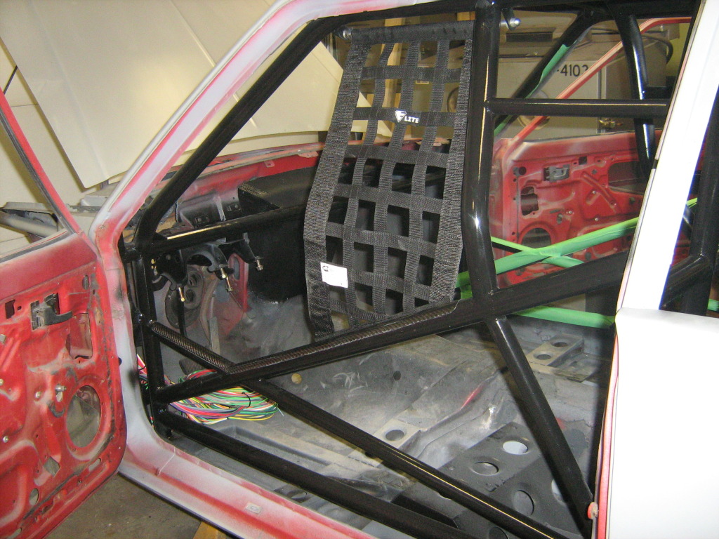 Roll cage net