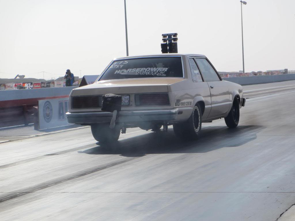 Ford Fairmont drag racing