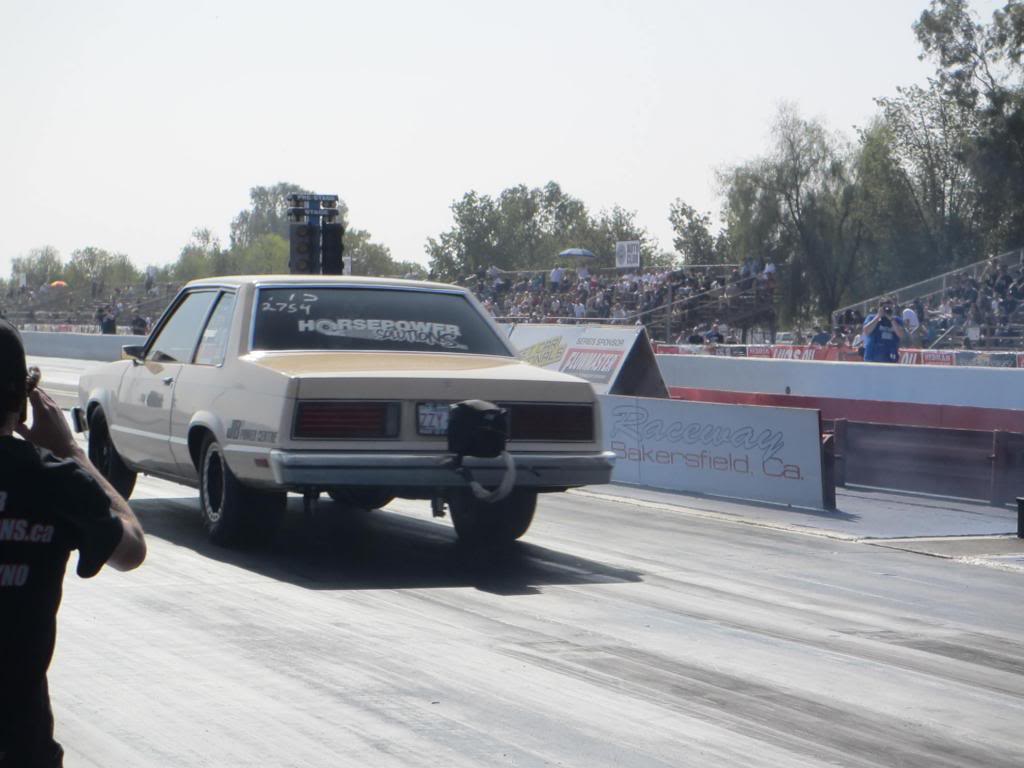 Ford Fairmont drag racing