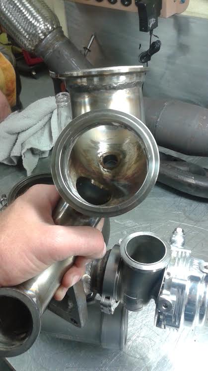 Wastegate exhaust