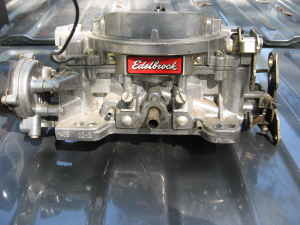 Edelbrock 600 cfm carb #1406