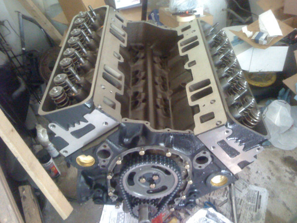 engine block with pistons