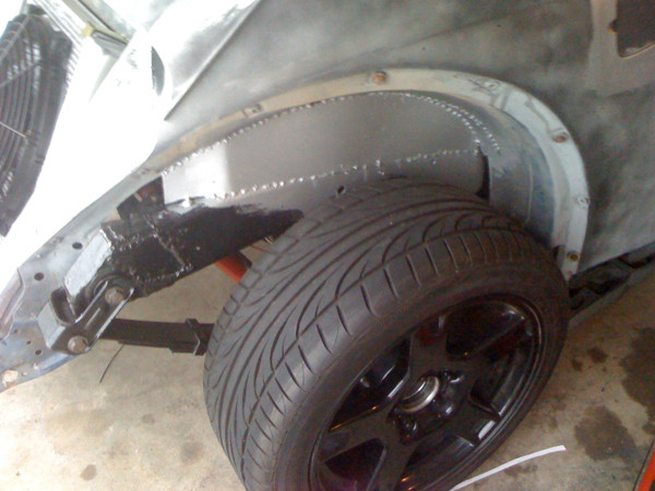 VW Beetle fender well