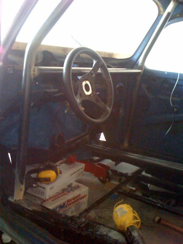 VW Beetle roll cage