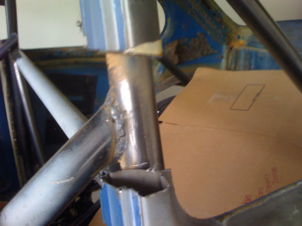 VW Beetle roll cage