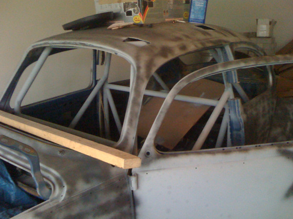 VW Beetle roll cage