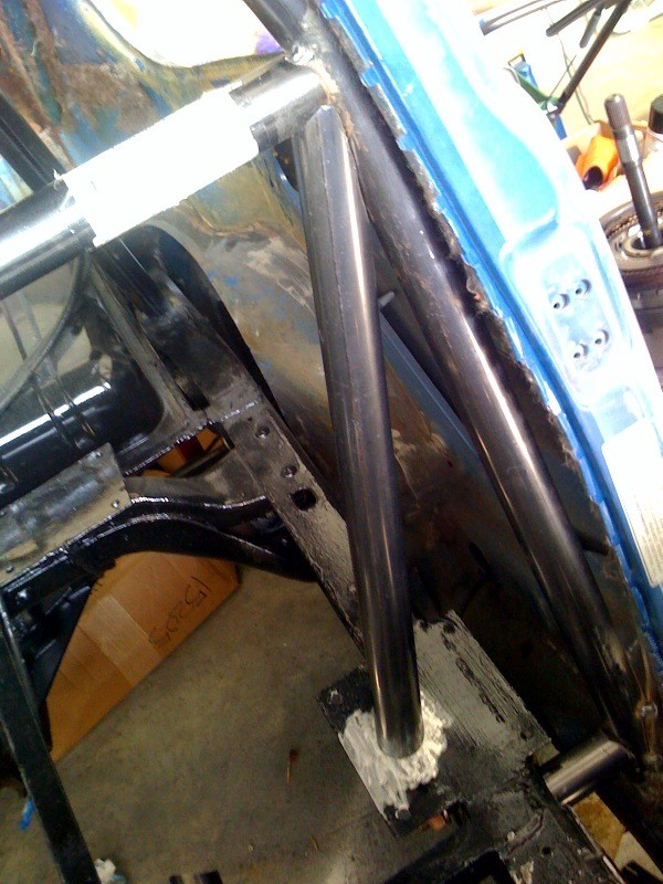 VW Beetle roll cage