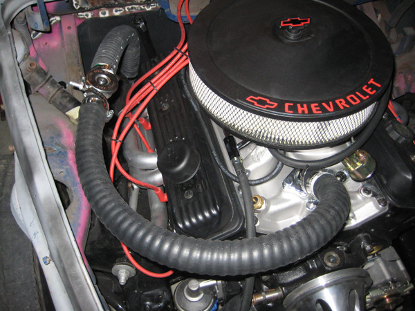 chevy v8 engine