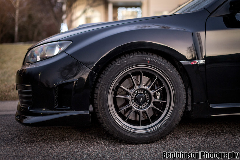 Matte Grey Konig Hypergram 17x8