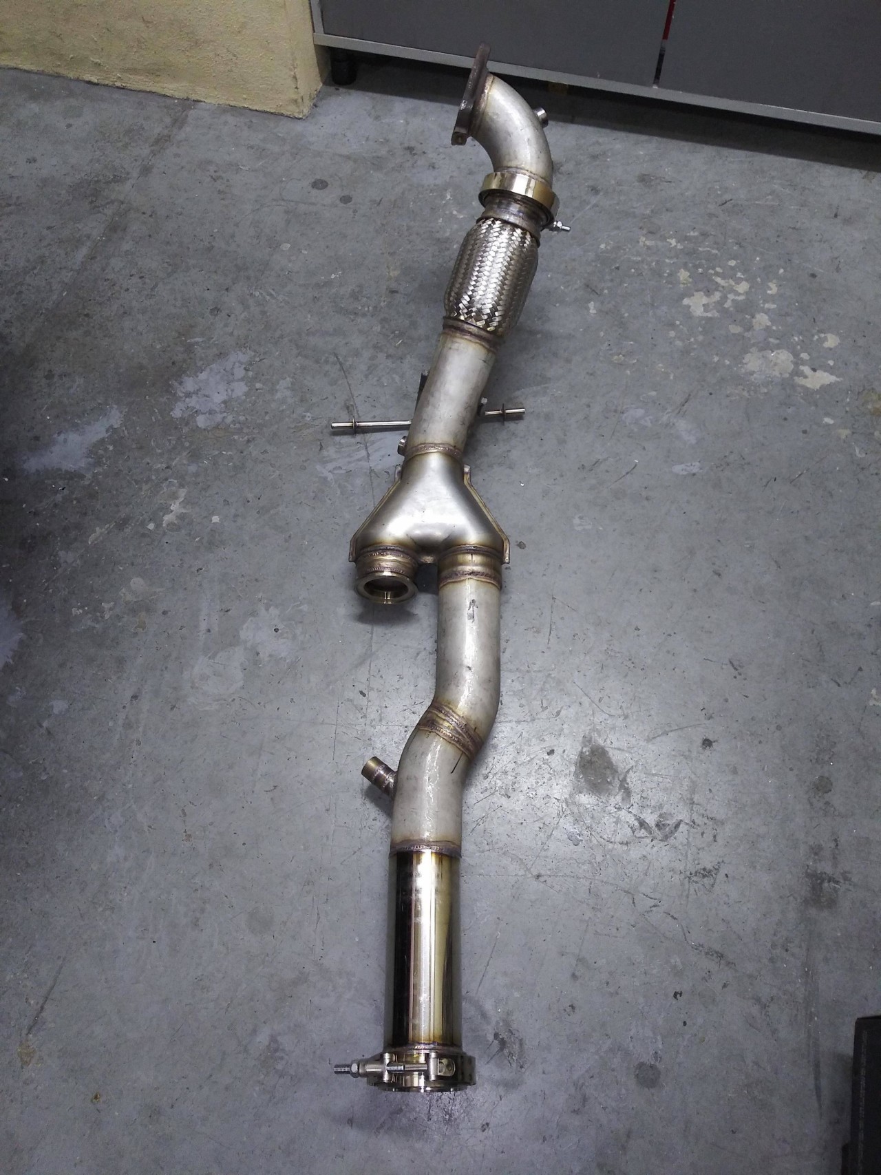 Volvo exhaust