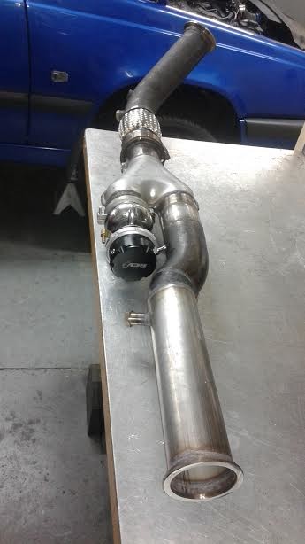 Exhaust with wastegate