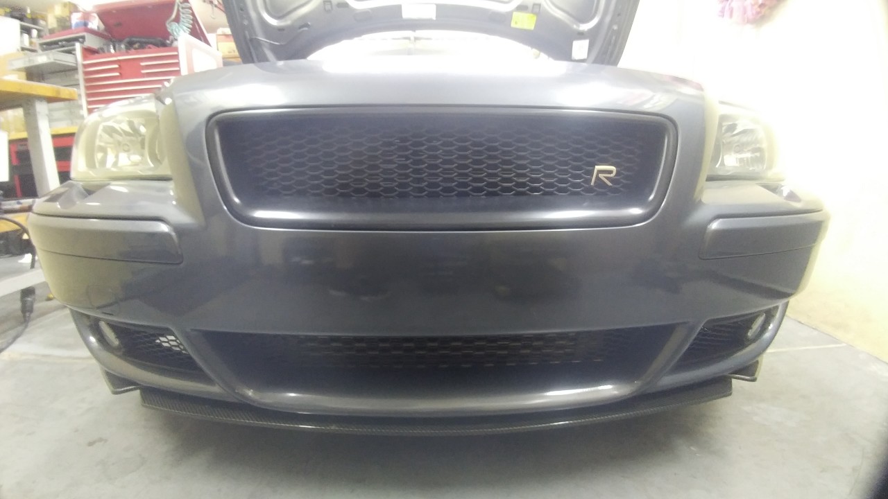 Volvo S60R front