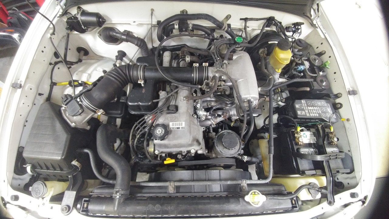 Toyota Tacoma engine