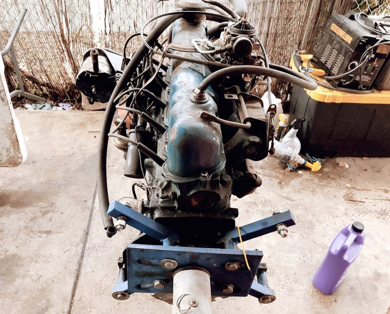 302 I6 on engine stand